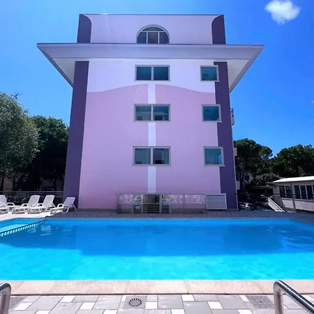 Flat With Terrace-beahost *